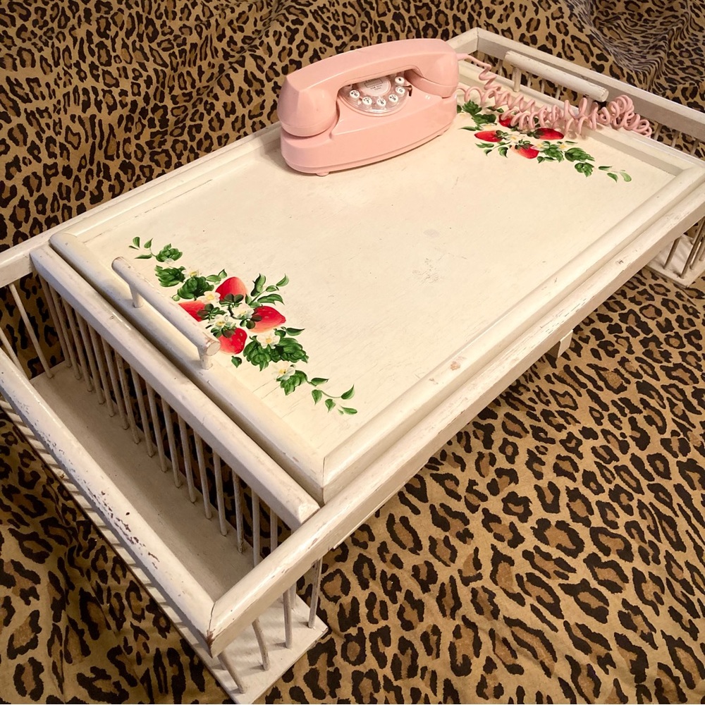 Vintage Mid Century Modern Nashco hand painted strawberry breakfast tray table